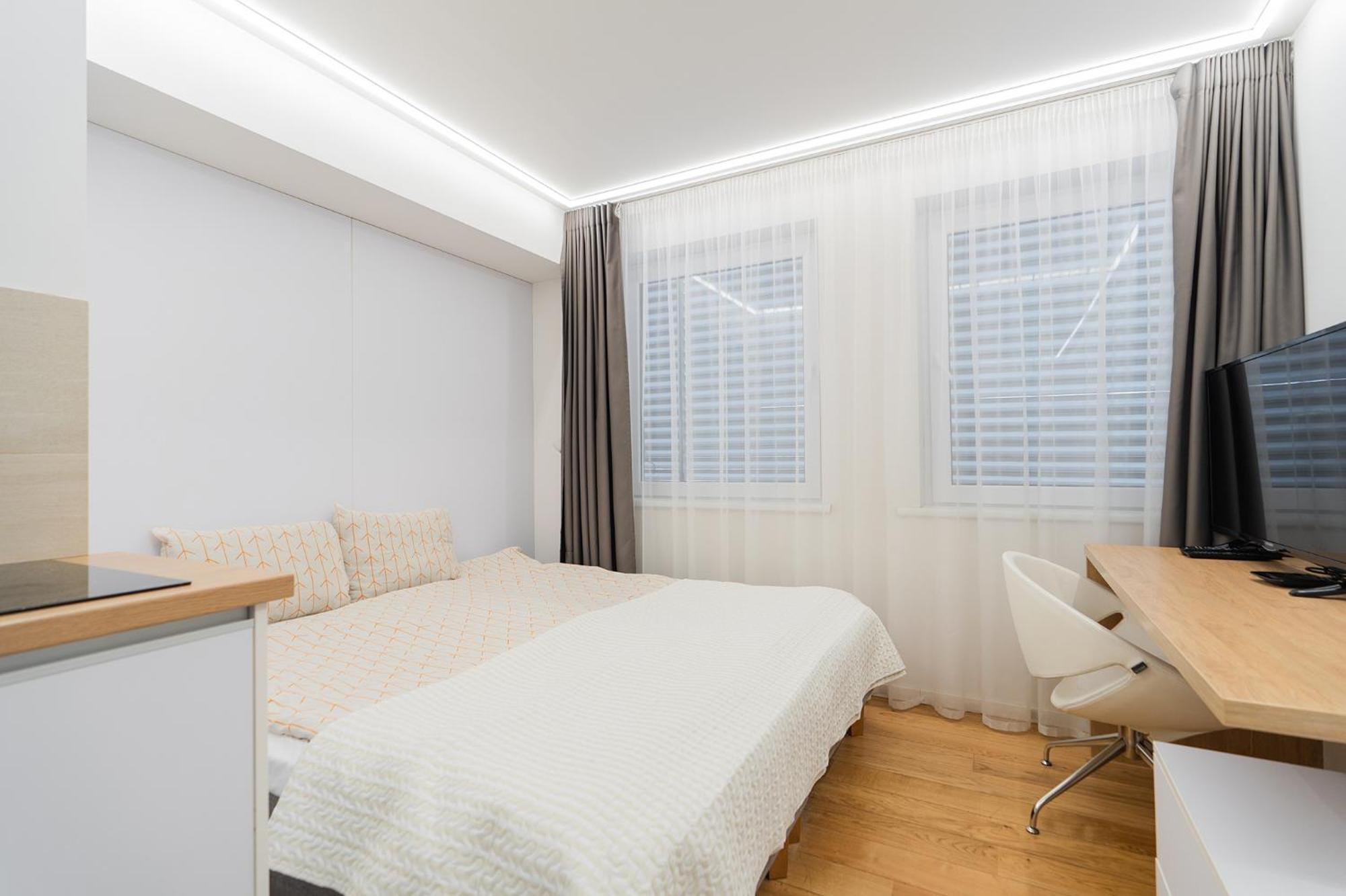 Gyneju Self Check-In Apartments Wilno Zewnętrze zdjęcie